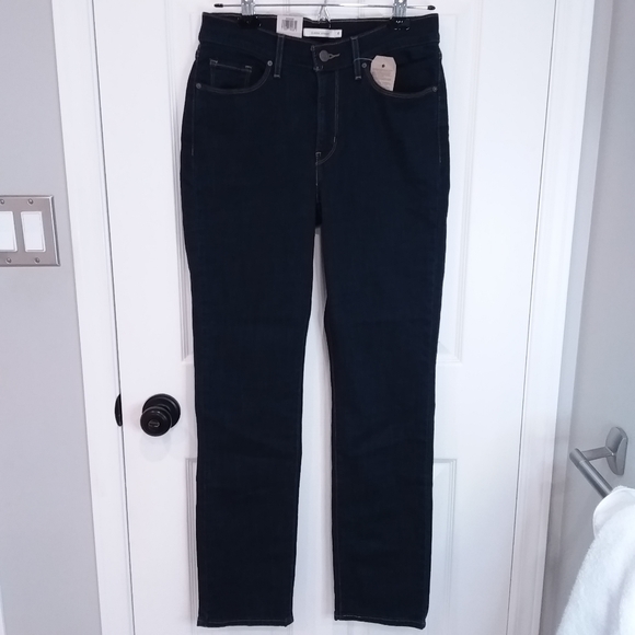 Women's Levi's Classic Straight Mid Rise Jeans 27W by 30L New with Tags - Picture 2 of 12